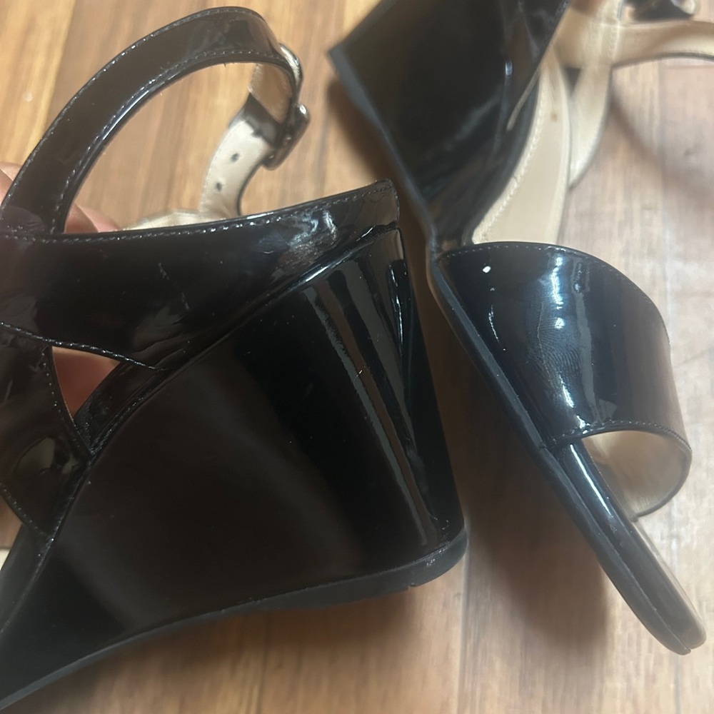 Prada Black Heels Elegant Minimalist Design - Picture 11 of 14
